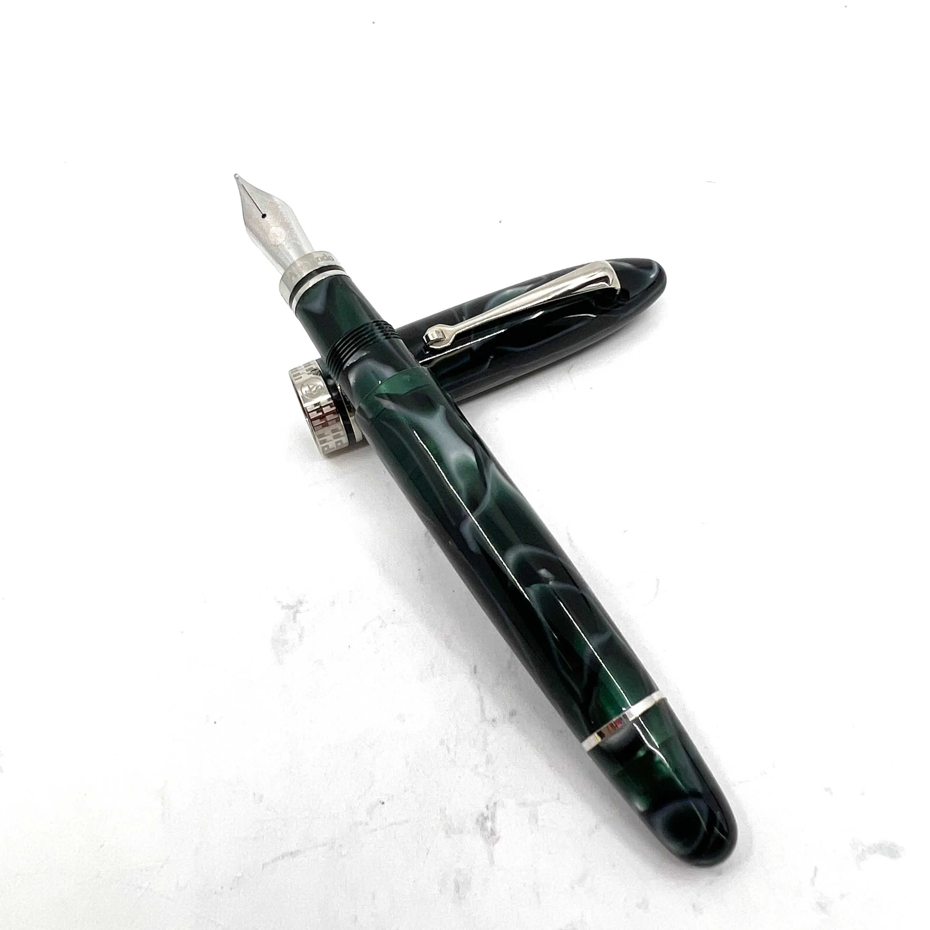 ASC (Armando Simoni Club) Ogiva Medio Green Lagoon Fountain Pen